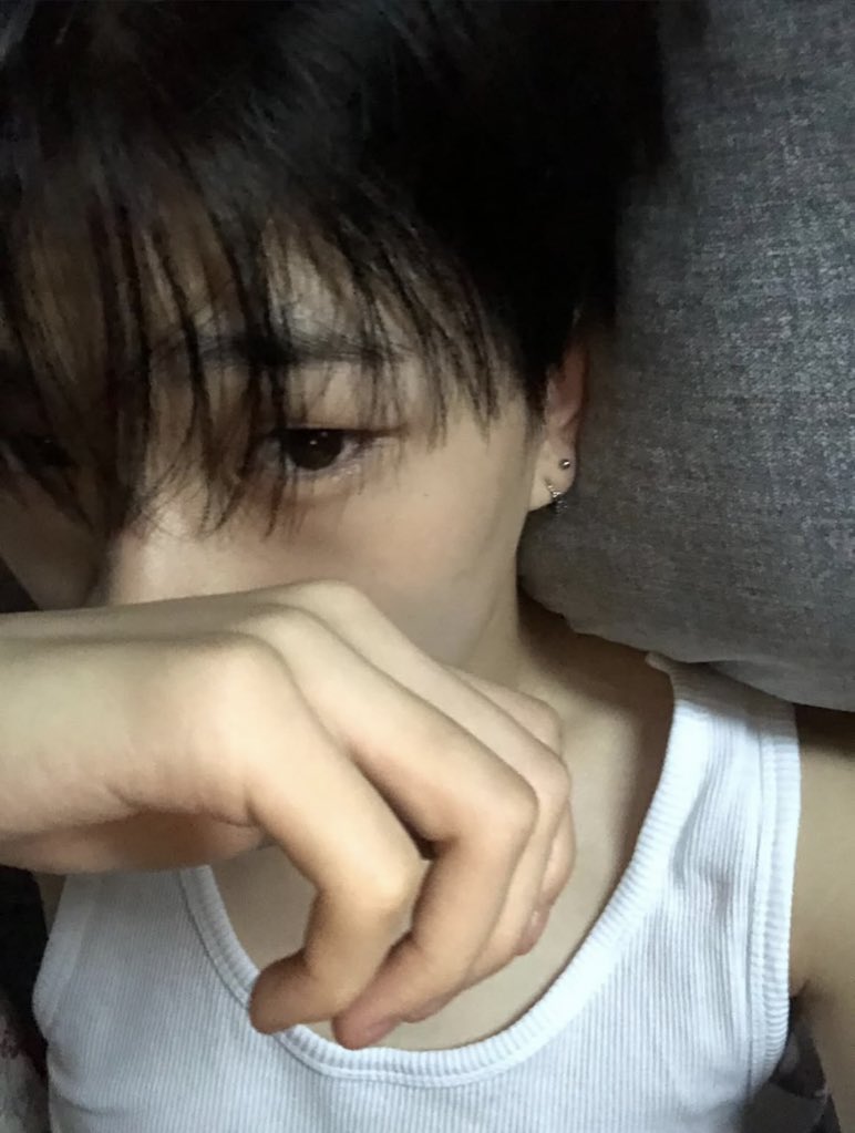 피비 ; phoebie ✱ tweet media