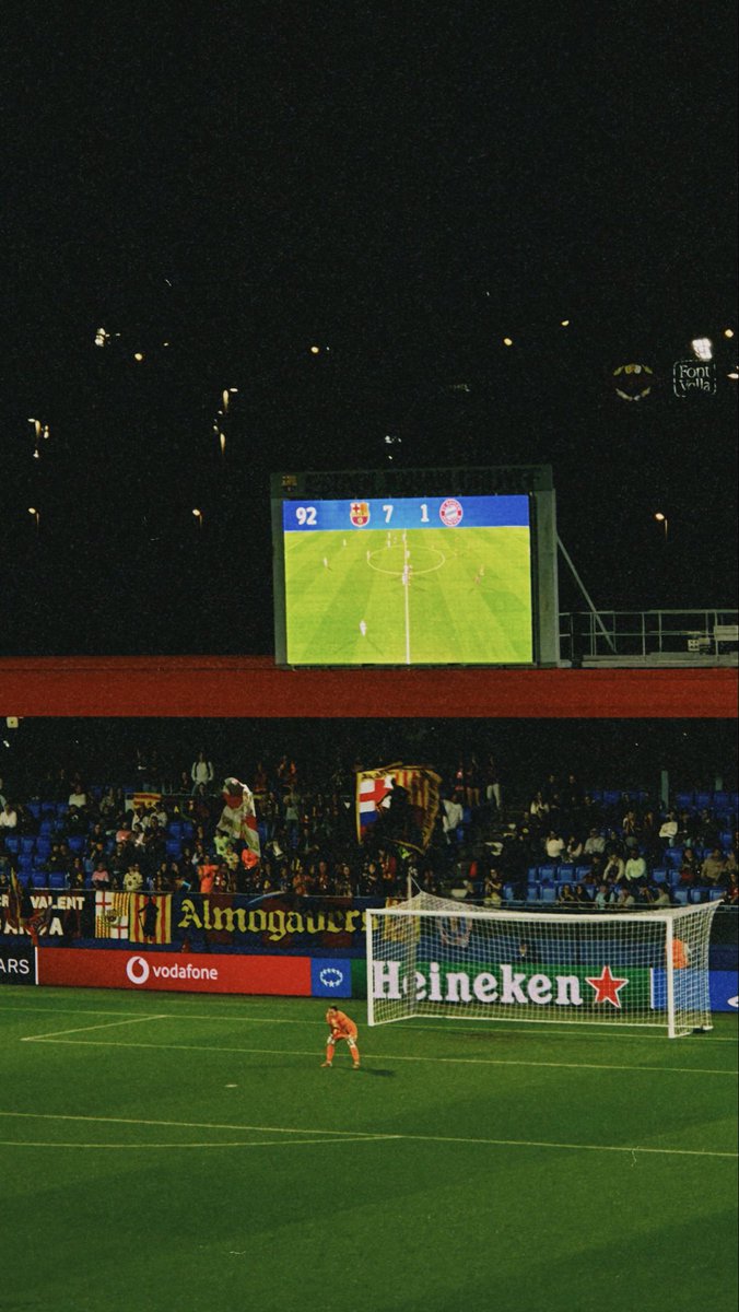 Jascha Winking tweet media