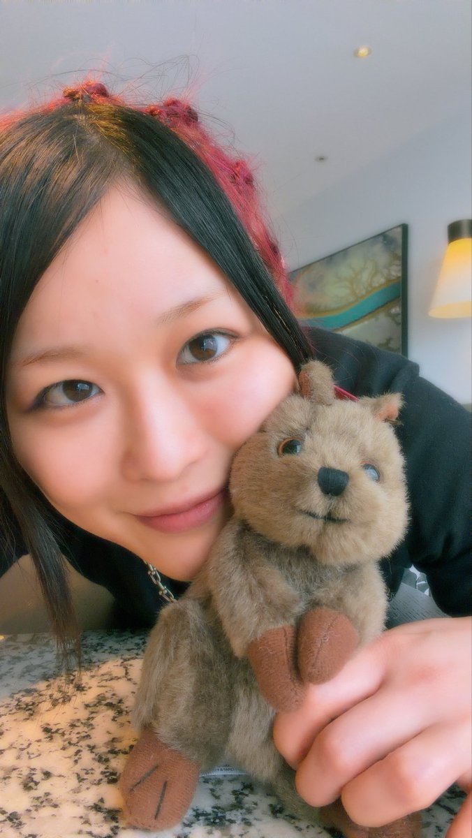 Iyo look so cute