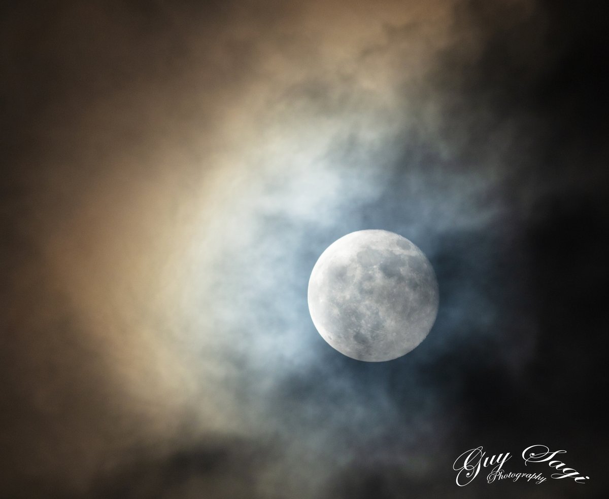 #FearAndLoading #moon