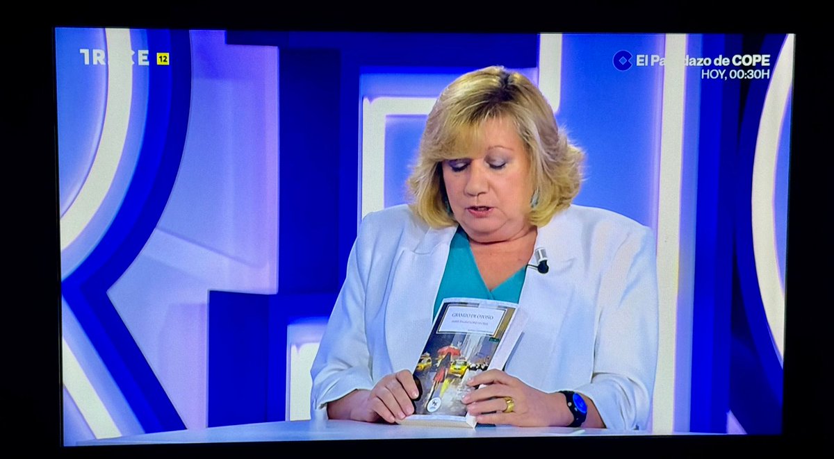 Mª Ángeles L. Celis tweet media