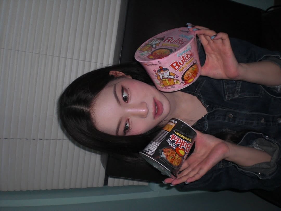 fleurswith's tweet image. isamovingon instagram update