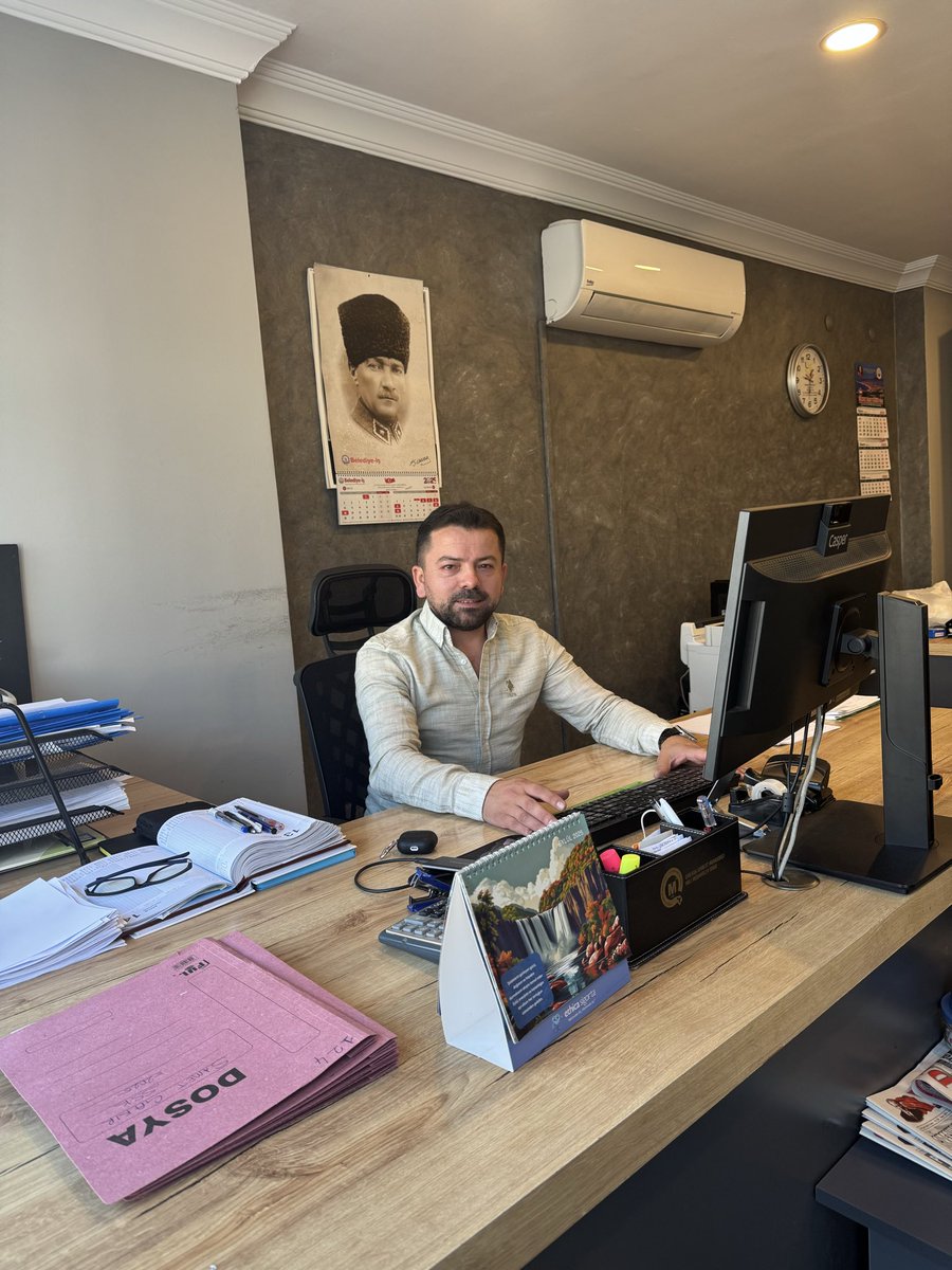 Günaydın! 🌿
Ekim’in sekizinci günü, enerjimizi toplayıp haftayı güzel bitirme zamanı 💪
Herkese bol bereketli kazançlar, huzurlu ve keyifli bir gün diliyorum 🙏✨