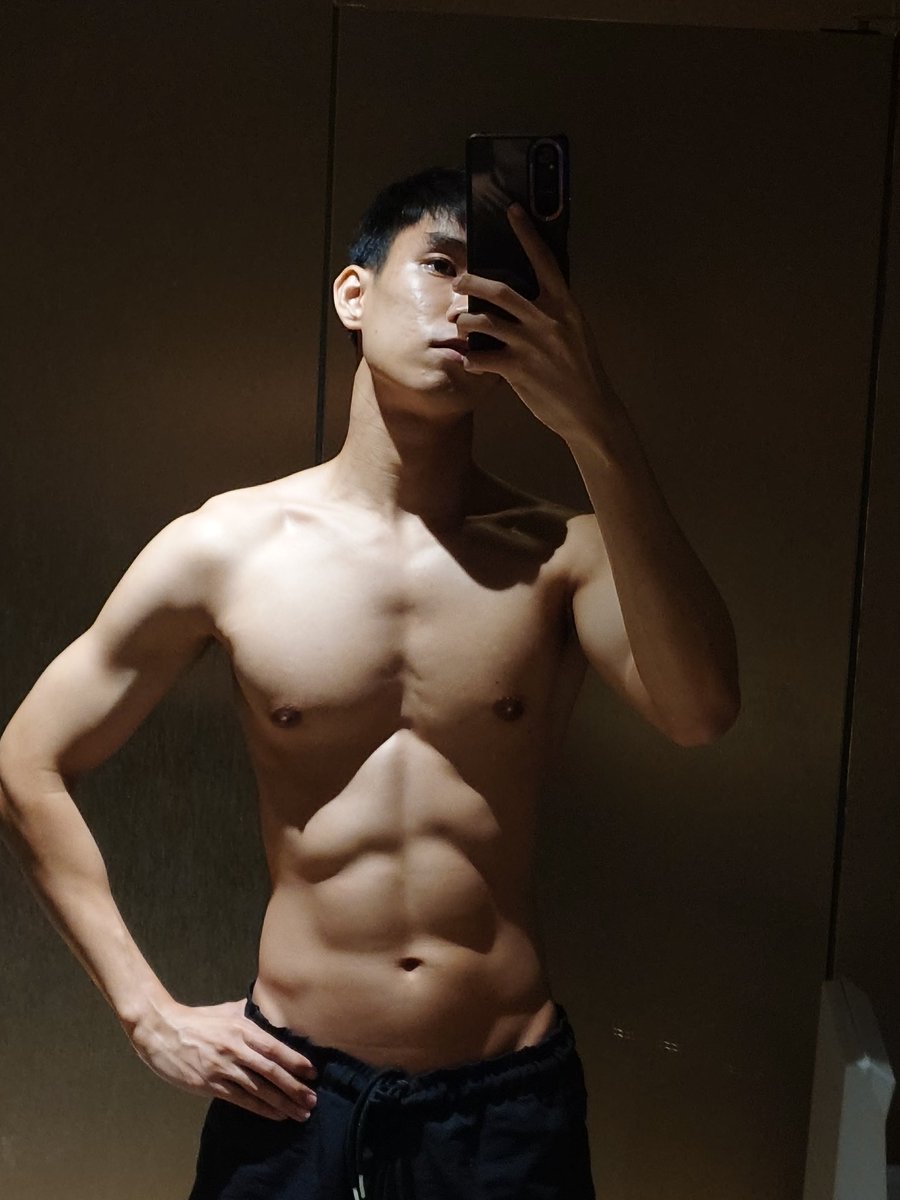 Thái Hoàng ページ、 L.T.Z (@ltzofficial) / Posts / X