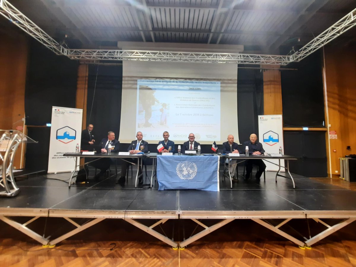 ANOPEX1's tweet image. Une magnifique table ronde sur la #FORPRONU le 7 octobre à @VilleBethune organisée par l' @onacvg et l' @ANOPEX1 devant 400 personnes dont 80% de scolaires avec 4 témoins qui ont apporté un éclairage vivant d'une #OPEX en #Exyougoslavie
