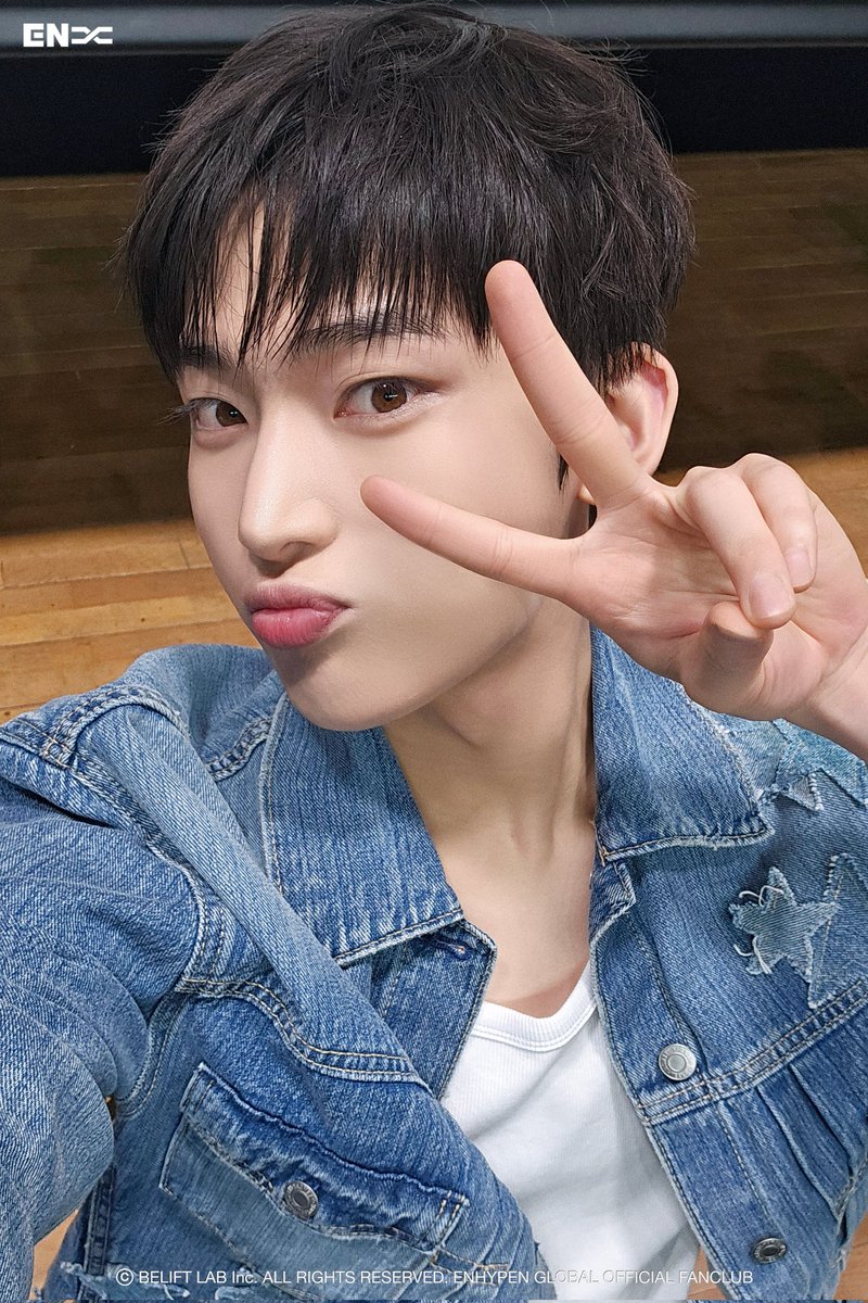 blckpnksn's tweet photo. 'DESIRE : UNLEASH' Selfies (2) 📸

(1/2) #SUNOO https://t.co/16v9MufJBb