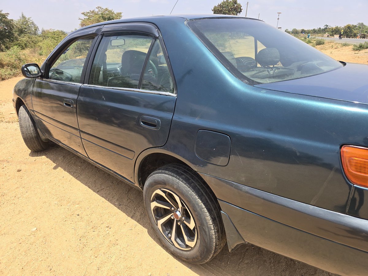DerrickUdu55582's tweet photo. Toyota premio 
Automatic 
1800cc
380,000ksh
0799561061 https://t.co/zF37XvOecN