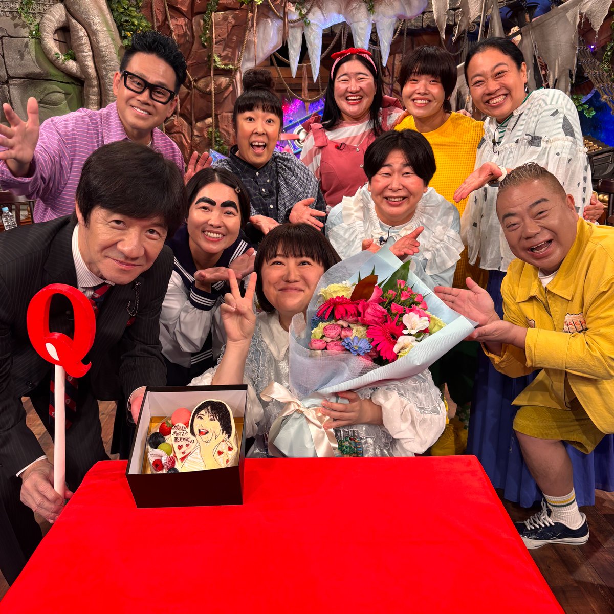 先日のイッテQ 収録で、森三中・黒沢かずこのお誕生日のお祝いをしま