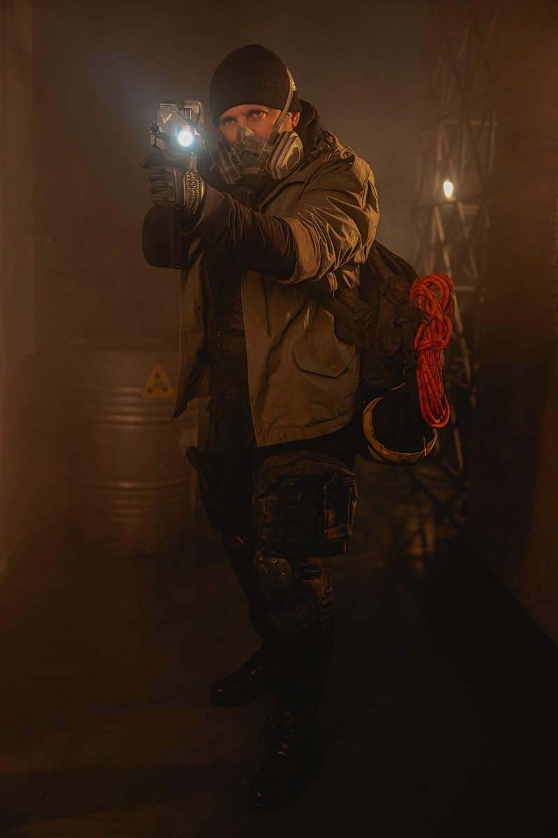 AndersenCreate's tweet image. My The Division cosplay. 

#thedivision #TheDivision2 #cosplay #ubisoft #fakegun