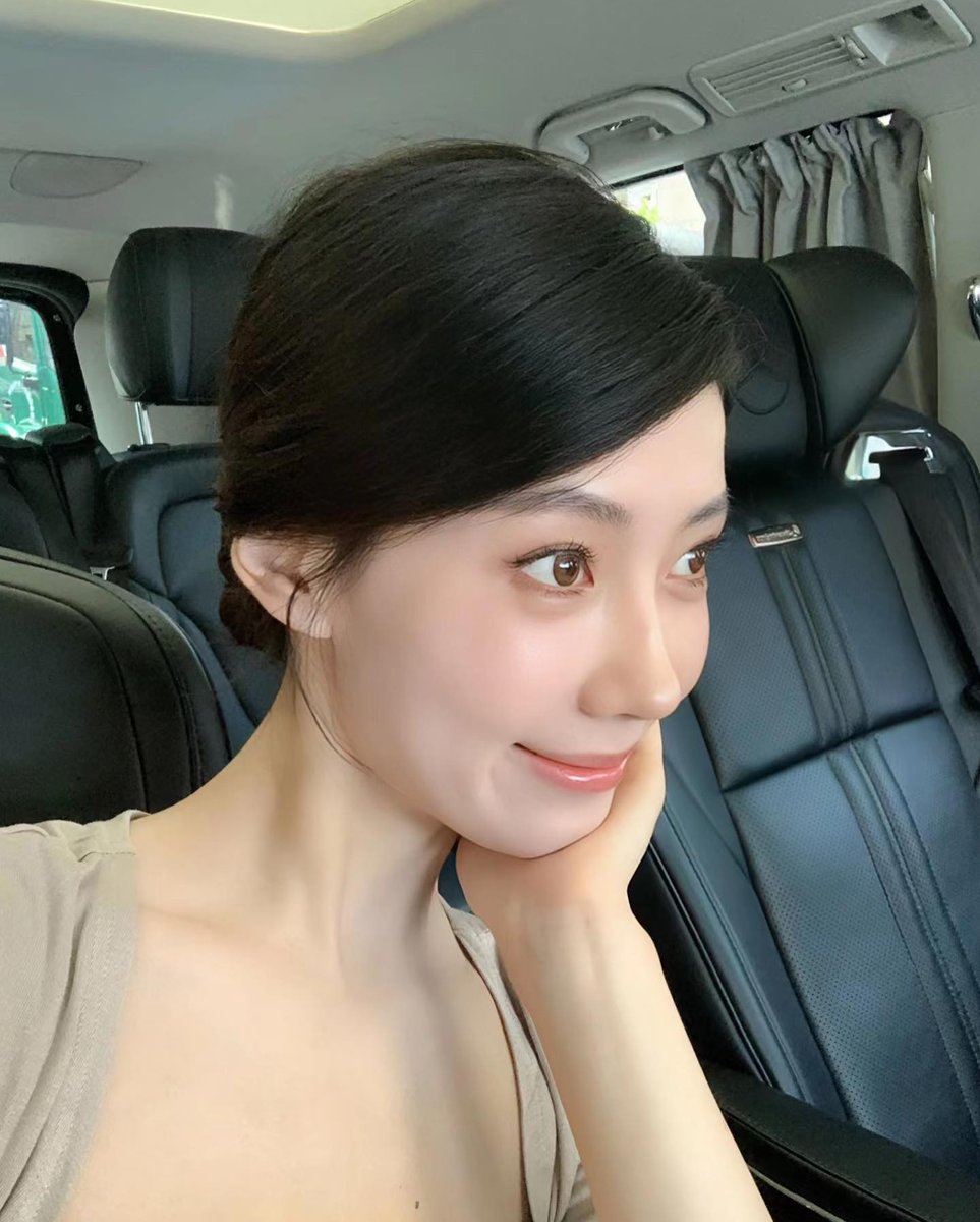 嘿嘿，这么久了。冒个泡～