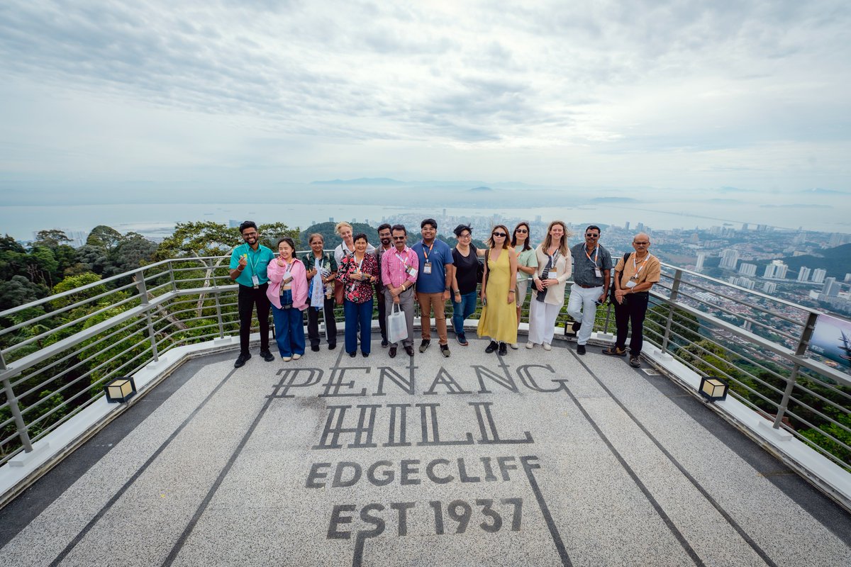 Day 2 of the media familiarisation trip, held in conjunction with the 8th Edition of the Penang International Travel Exchange (PITE) 2025, began bright and early with an excursion to Penang Hill.

#PCEB #PITE2025 #MediaFamTrip #PenangHill #BusinessEventsPenang #BelonginPenang