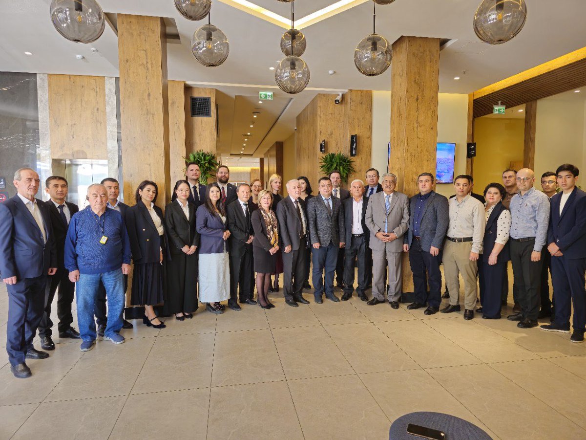 ATM: <a href="/UNODC_ROCA/">UNODC in Central Asia</a>, together with the <a href="/CADAP7/">Central Asia Drug Action Programme (CADAP)</a> team &amp; the National Drugs and Firearm Agency under the President of 🇺🇿 along with key national partners, just embarked on a critical  journey to enhance availability of controlled medicines and prevent their diversion.