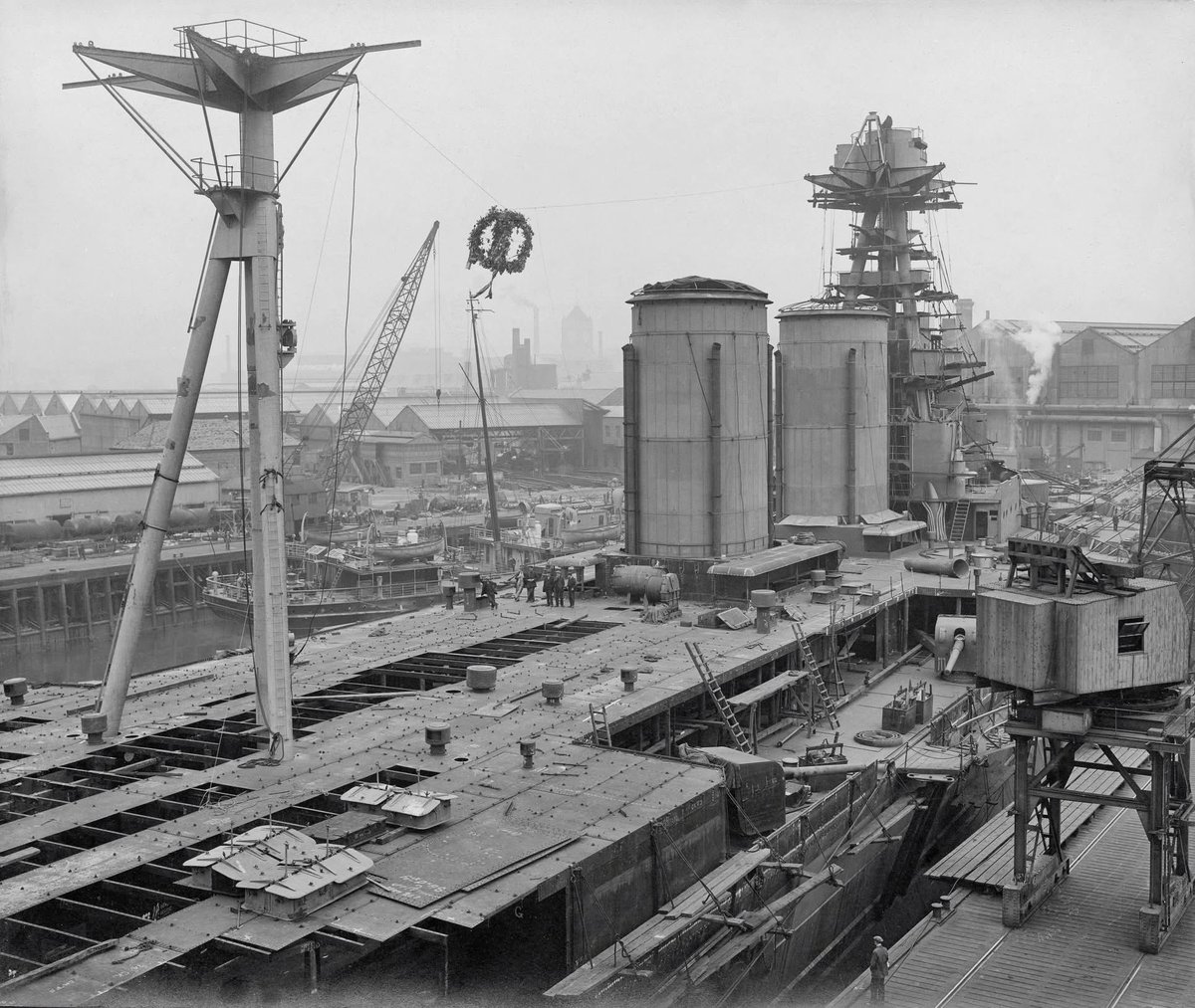 Admiral Class Battlecruiser HMS Hood pictured under construction at John  Brown \u0026 Company Shipyards,Clydebank in July 1919...The garland suspended  between the two masts is to celebrate the wedding of Engineering Commander  Sydenham, image size:1200x1013