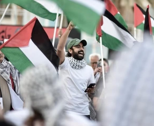 akaromaeda's tweet photo. 🇧🇭🇵🇸 #Bahrain_Takes_Pride_In_You | Praise be to Allah, the struggler #Muhammad_Abdullah has just been released and is now with his family, his people, and his loved ones.
Blessed be your eyes. Praise be to Allah for your safety, O hero. You have raised Bahrainis' heads high and brought honor to the homeland.
#Global_Sumud_Flotilla