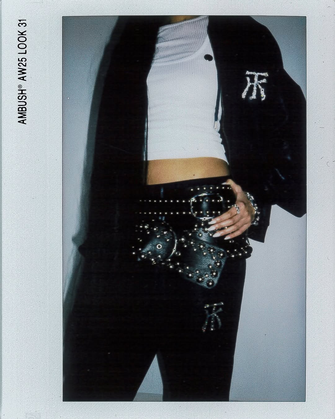 AMBUSH X ÜBERMENSCH FAM! SILVER To mark the release of ÜBERMENSCH, G-DRAGON and AMBUSH