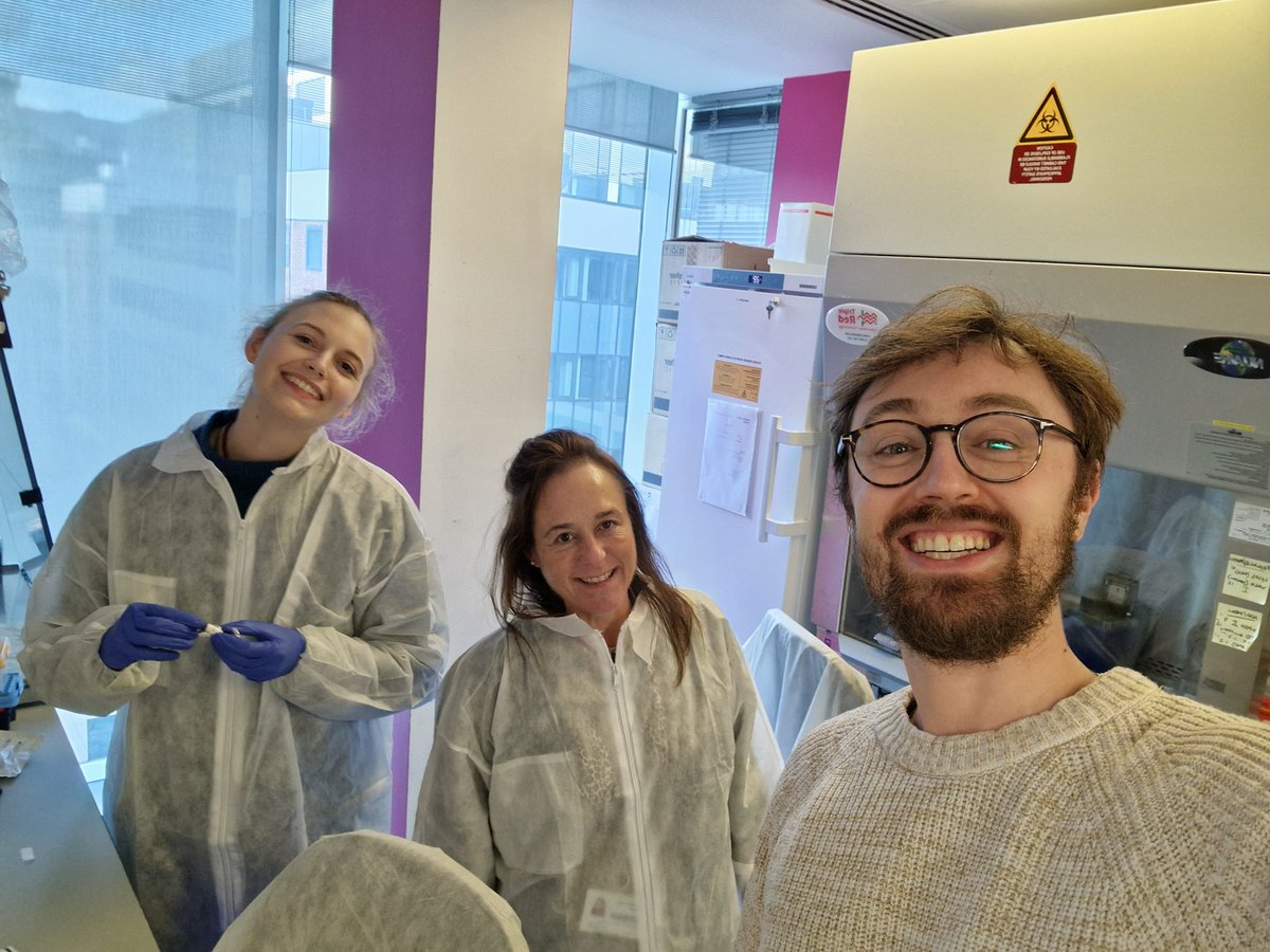 Congratulations to our PhD student <a href="/tasha_walker0/">Natasha Walker</a> for defending her thesis on ‘Mechanisms for protein detection using CMOS potentiometric ISFET arrays’, with supervision from Shea Hamilton <a href="/pgeorgiou_ic/">Pantelis Georgiou</a> and Mike Levin. Thank you to Prof Johnson and Dr <a href="/jesusrodman/">Jesus Rodriguez Manzano</a> for examining!