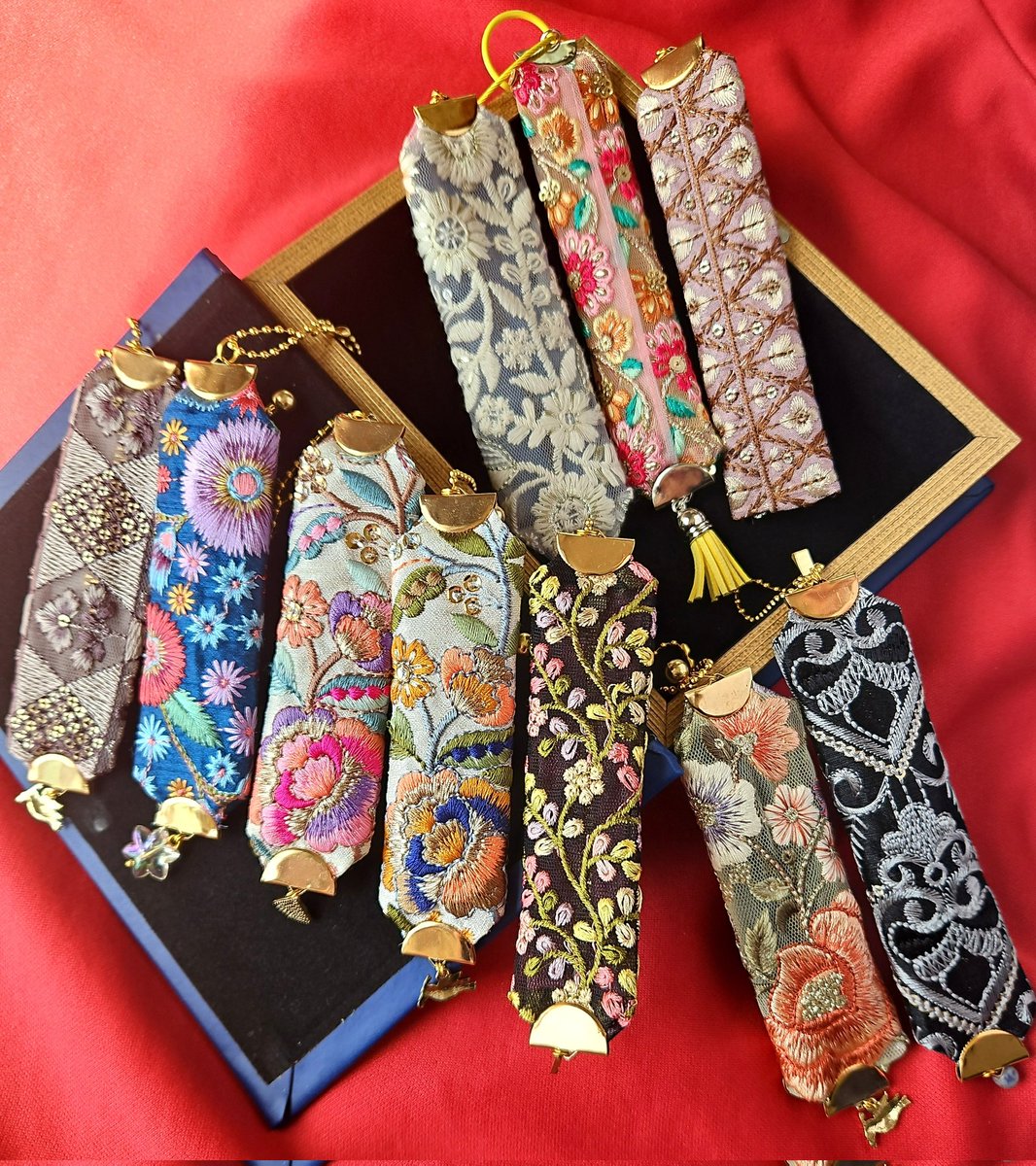 なう インド刺繍リボン×着物生地アクセサリー (@nownowhandmade