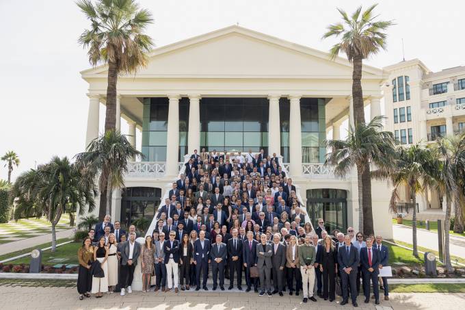 El Colegio de #Valencia pide confianza en la #mediación profesional en el Día de la Patrona

#Seguros #DANA <a href="/Mas_Seguro/">Más Seguro</a> 

grupoaseguranza.com/noticias-de-me…