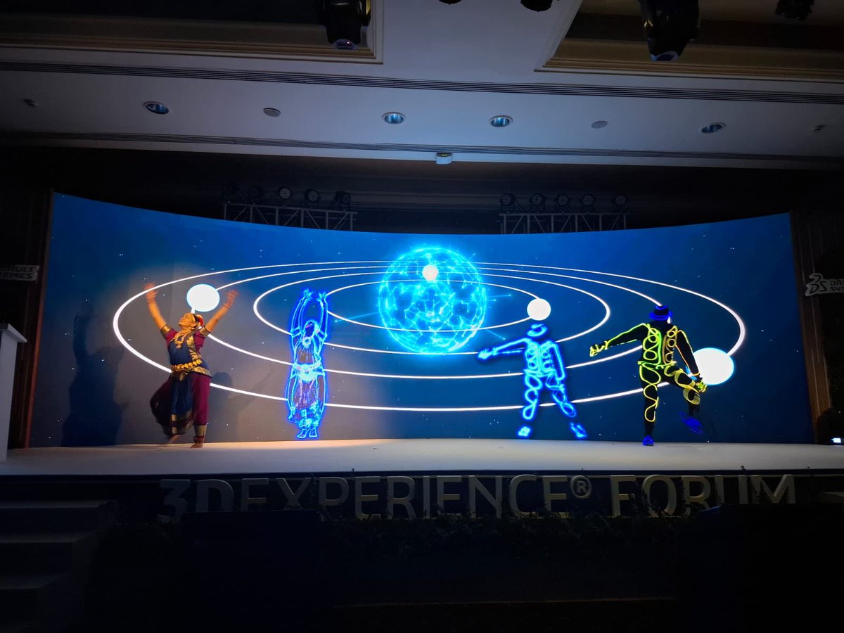 BangaloreFrance's tweet image. Consul General of France, Mr Marc Lamy, was invited to meet the leadership of @Dassault3DS  from France🇫🇷 and India🇮🇳, and to attend their annual flagship #3DExperience Forum that showcased #technological platforms that empower business and people in the sphere of #innovation.