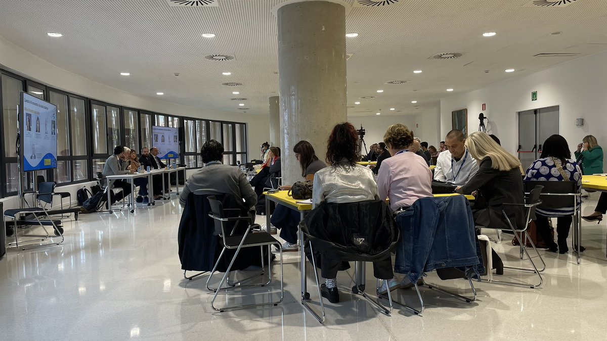 jotransparency's tweet image. At #OGPSummit2025 🇪🇸
“When AI Meets Open Data”, a session led by Francisco, Director of RedIRIS &amp;amp; Digital Public Services.
Exploring how AI &amp;amp; open data can work together to boost transparency &amp;amp; digital innovation in governance.
#OpenData #AI #OGP #DigitalGovernance #OpenGov #OGP