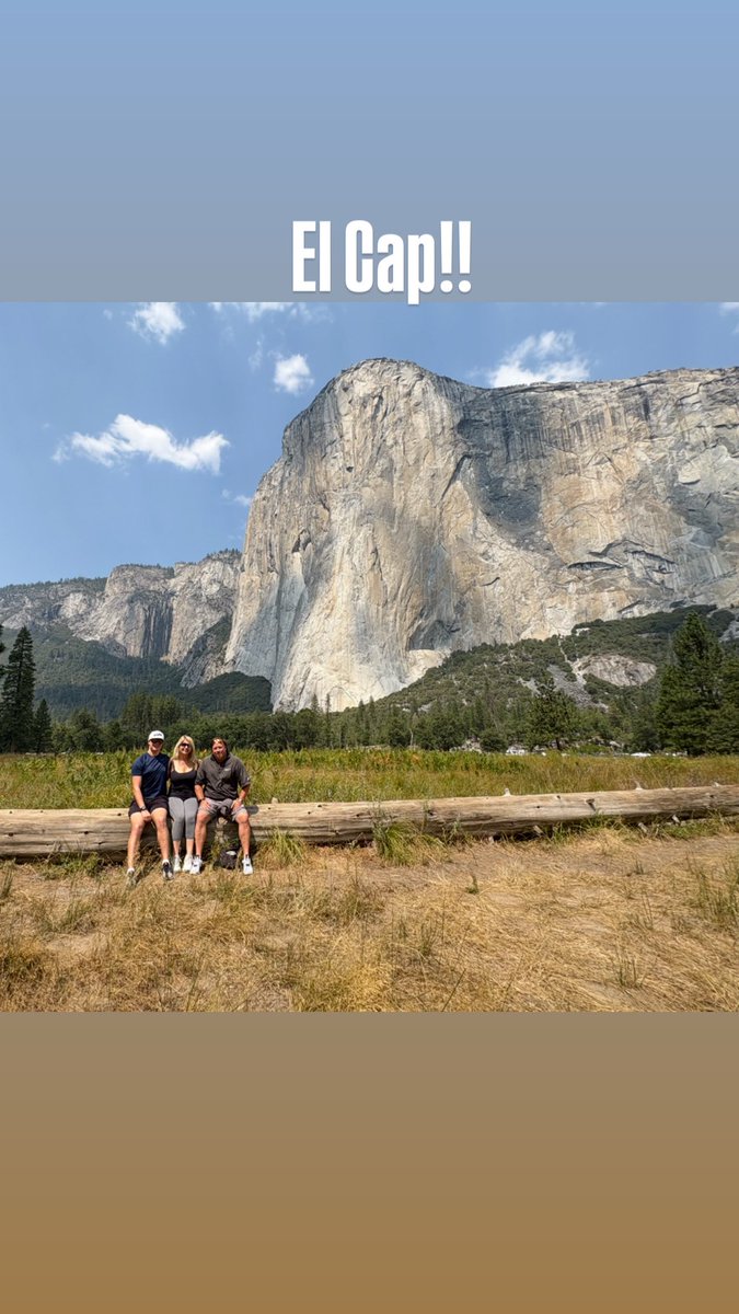 michaelmoz's tweet photo. Loved visiting Yosemite!! @YosemiteNPS #elcap #viral https://t.co/4GWat79oU0