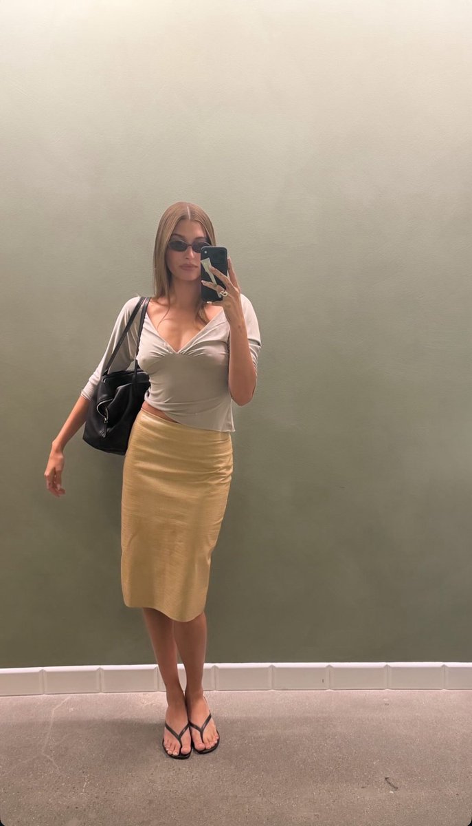 haileysoutfits's tweet image. 🤍