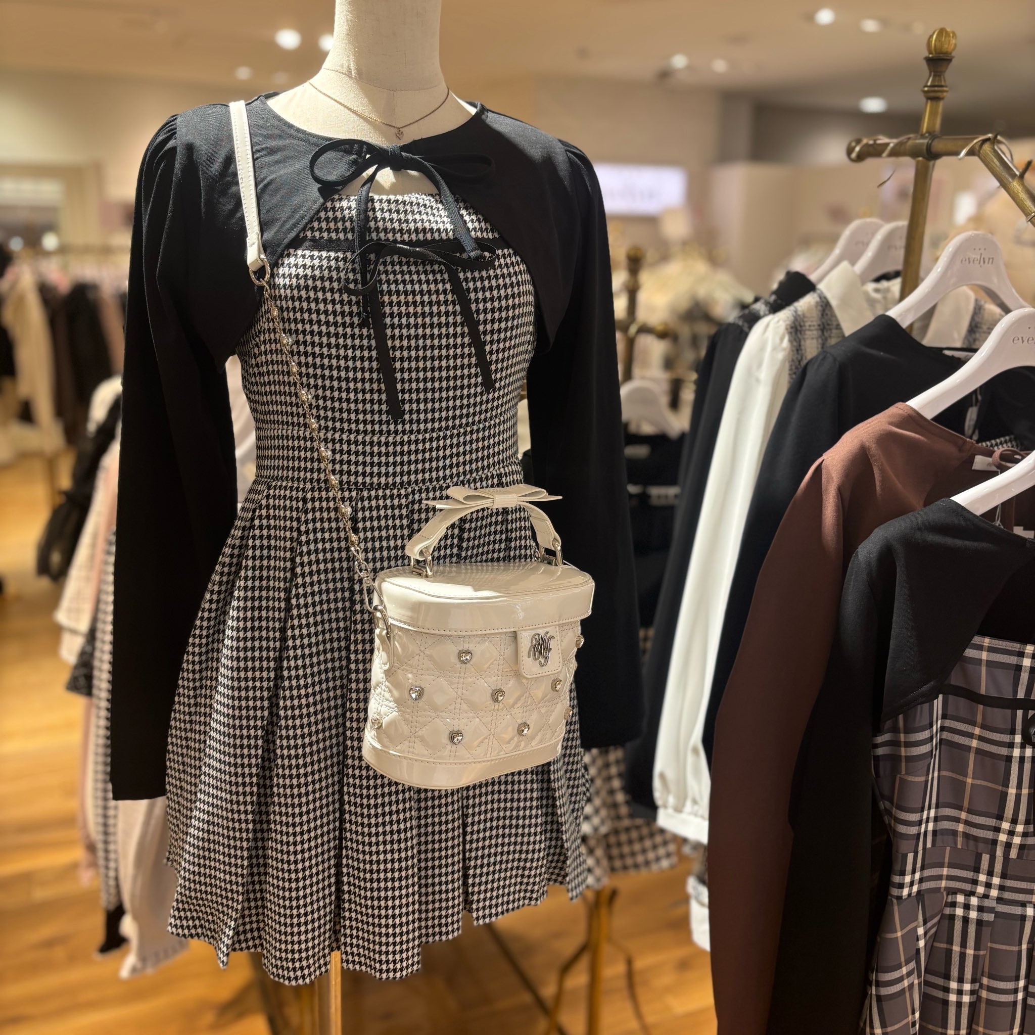 プリーツセットワンピース evelyn プリーツセットワンピース｜evelyn（エブリン）公式通販サイト