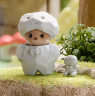 Controlzee_'s tweet image. oh to be a lil otter entombed in a rock