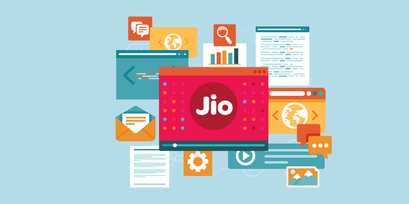 Vids_of_India's tweet image. Free unlimited data (the &quot;Jio effect&quot;) has been a net negative for society. It has replaced reading and nuanced debate with endless, low-effort video scrolling and forwarded political outrage.

#jio #free #internet #India