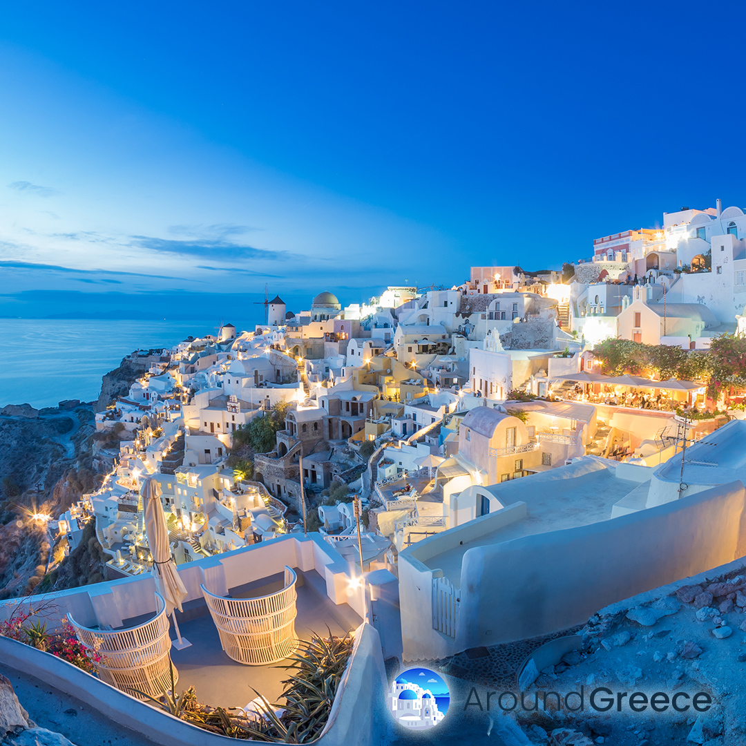 AroundGreece's tweet image. Oia is Santorini’s most iconic village, perched on the caldera with breathtaking sunset views. Its whitewashed houses, blue domes, and narrow alleys are pure magic.

❤️ Tag #aroundgreece
❤️ Follow @aroundgreece

aroundgreece.net/santorini

#Santorini #Greece #Greekislands