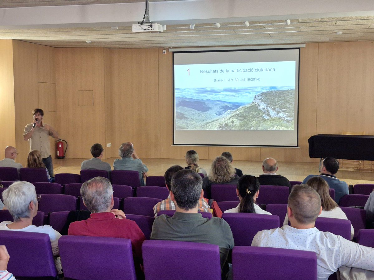 🌿La majoria d’alcaldes dels municipis del futur Parc Natural de les Muntanyes de Prades, Poblet i la Serra de la Llena van participar ahir en un acte de suport a la seva creació

➕tuit.cat/0HKn1