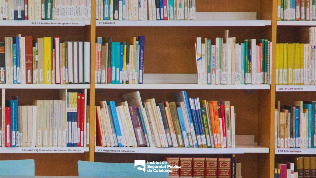 📚 Si vols estar al dia de les publicacions en seguretat, consulta totes les novetats bibliogràfiques del Centre de Coneixement de la Seguretat #CCS! 

<a href="/BibliotequesBeg/">Biblioteques BEG</a> Seguretat climàtica, ciberseguretat, terrorisme... troba el que t'interessa aquí: gen.cat/3OqifuH