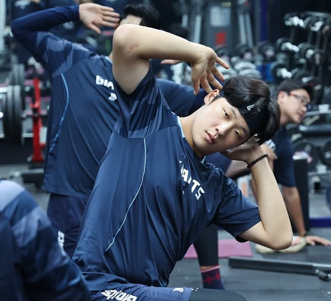 제로투이민석 그리고 웅.