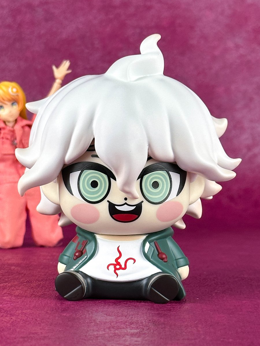 amicoamiami's tweet image. 本日は #empty さまの
狛枝凪斗さんをご紹介シマス💁
大川ぶくぶ先生(@bkub_comic)
描き下ろしのお姿で登場ッ🔥🔥
首の部分は可動するので、
振り向いたかんじにすることもできマス🧸

amiami.jp/top/detail/det…

#ダンガンロンパ #danganronpa #あみこカメラマン