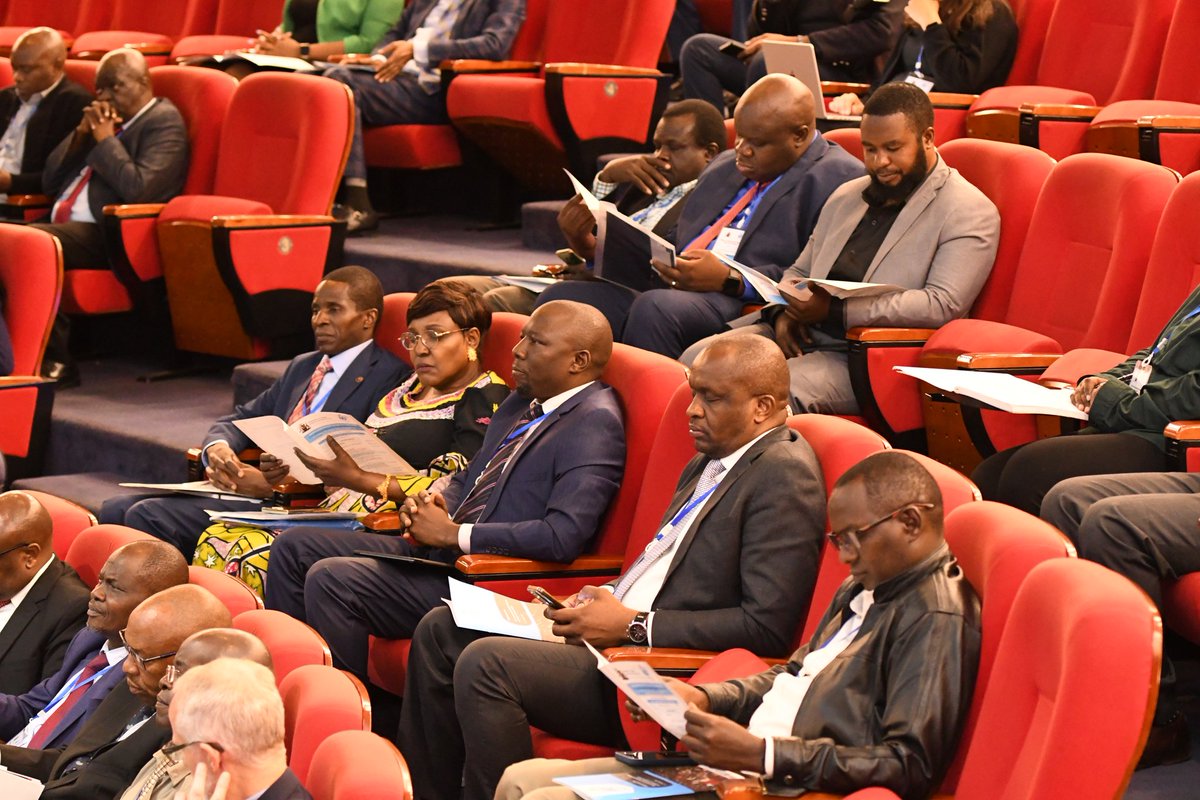 Wanja M. Douglas tweet media