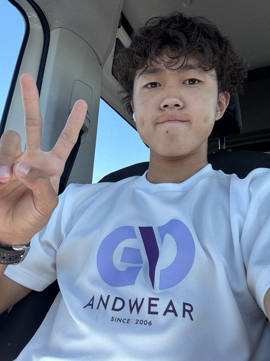 ポルトガルに移動開始🇵🇹

今回は車で10時間です！

#andwear 
<a href="/andwear/">andre wears</a>