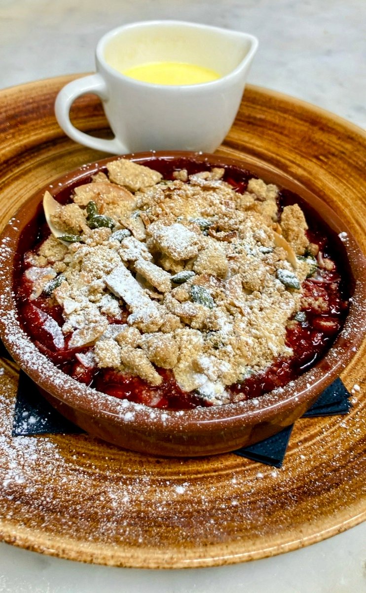 karen thompson tweet media