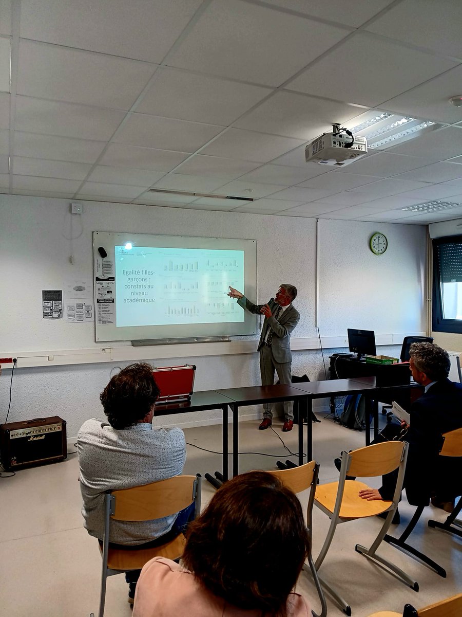 Académie d'Orléans-Tours tweet media