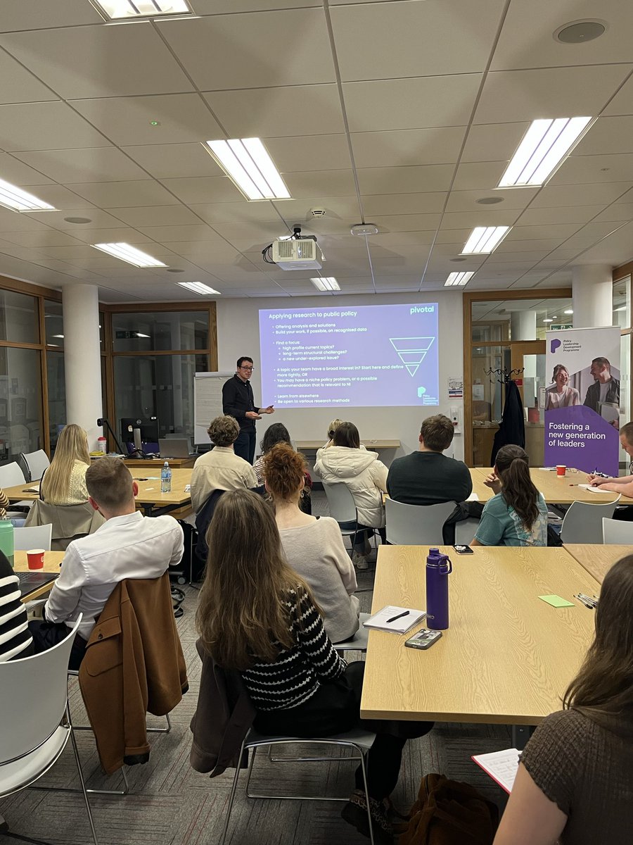 pivotalpolicy's tweet photo. Last night, our PLDP cohort heard from Jonny Currie from NICVA about the challenges and opportunities in his field, as well as how to impact policy from the grassroots. James also offered insights into research methods and how we use them in our work. 
Another great session! https://t.co/KpiirGUuVk