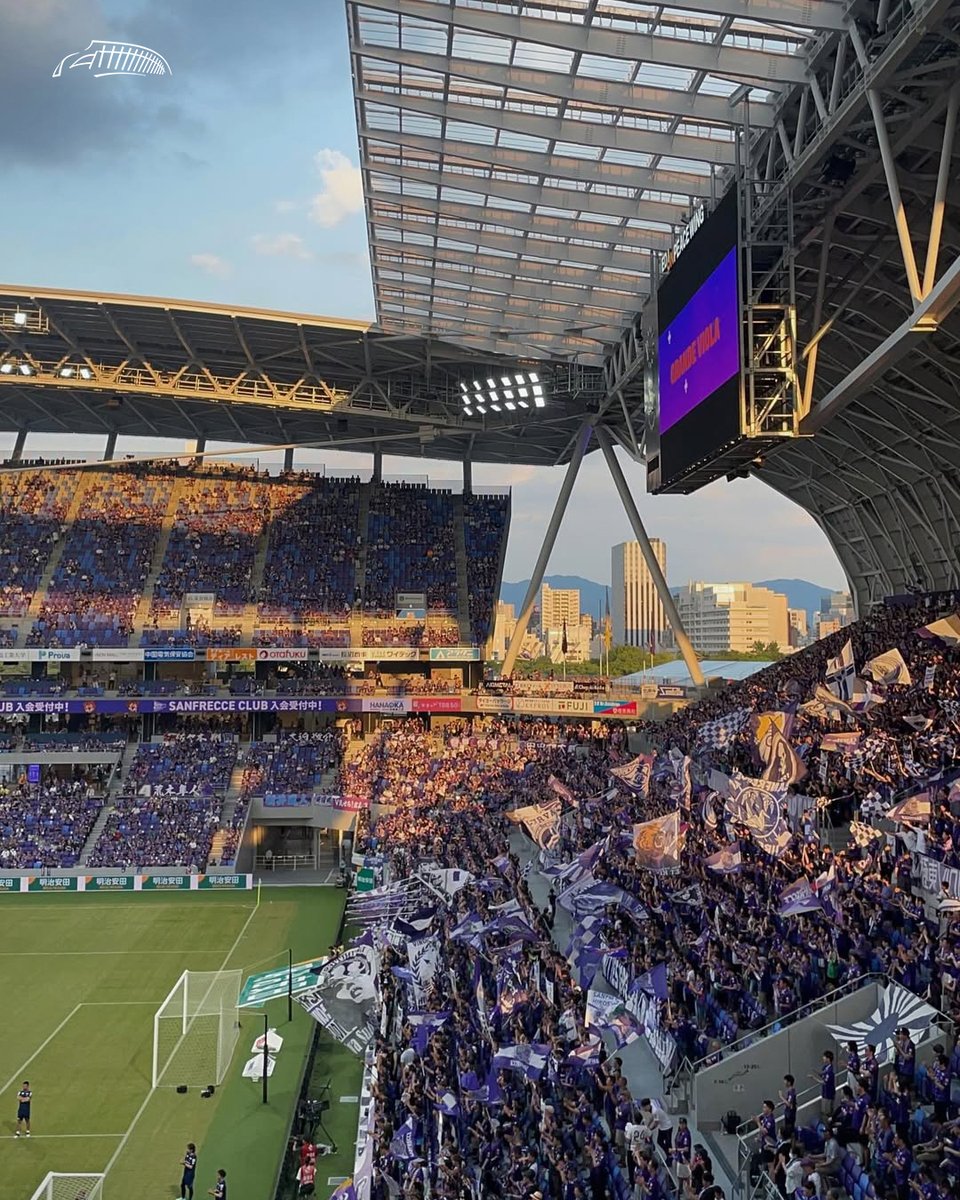 PeaceWingH's tweet image. It&apos;s time for another edition of Peace Wing moments from our followers! ⚽️💜🏟️🕊️

Don&apos;t forget to tag us at @peacewingh (X) and @peacewinghiroshima (IG) for a chance to be included in future posts!

#sanfrecce #hiroshima #projectone #peacewinghiroshima