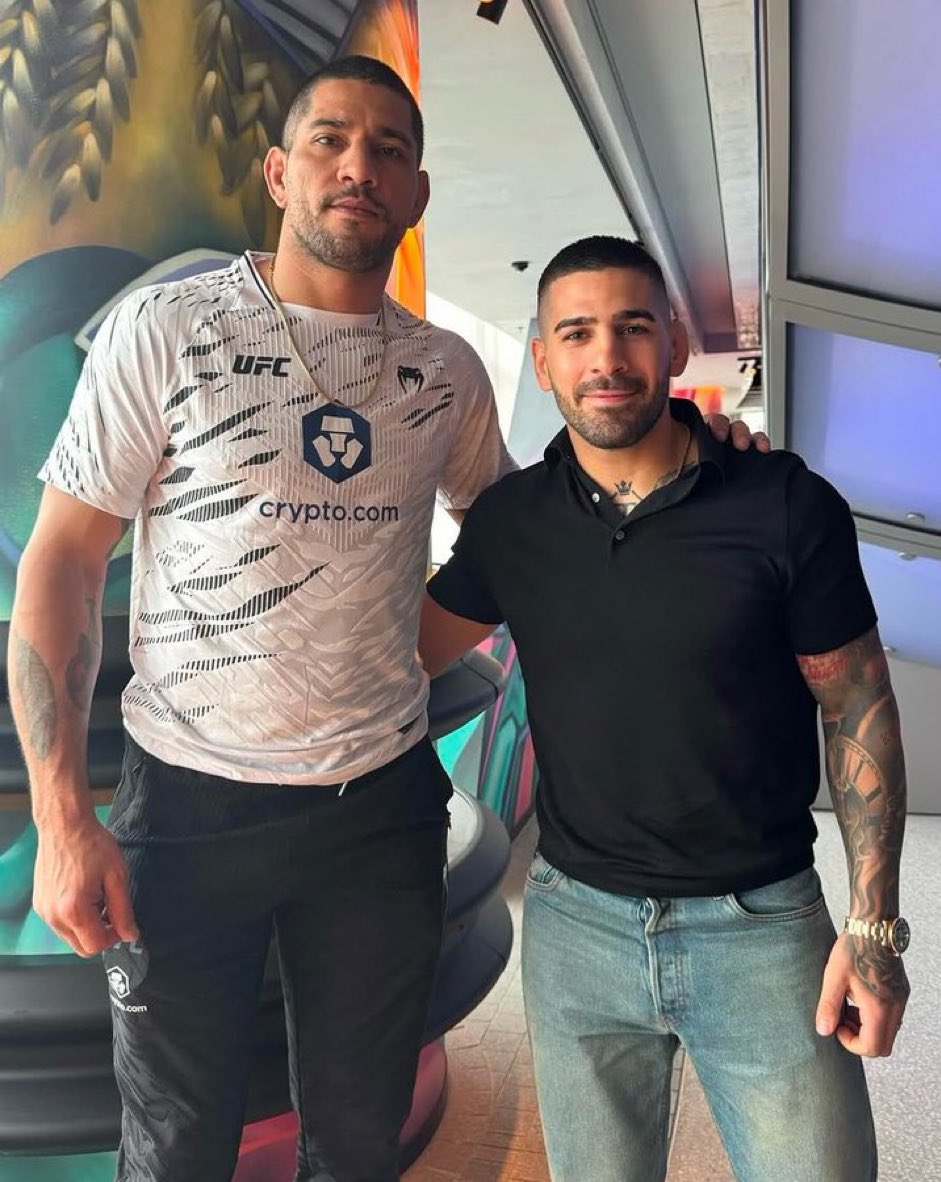 Dovy🔌 tweet media