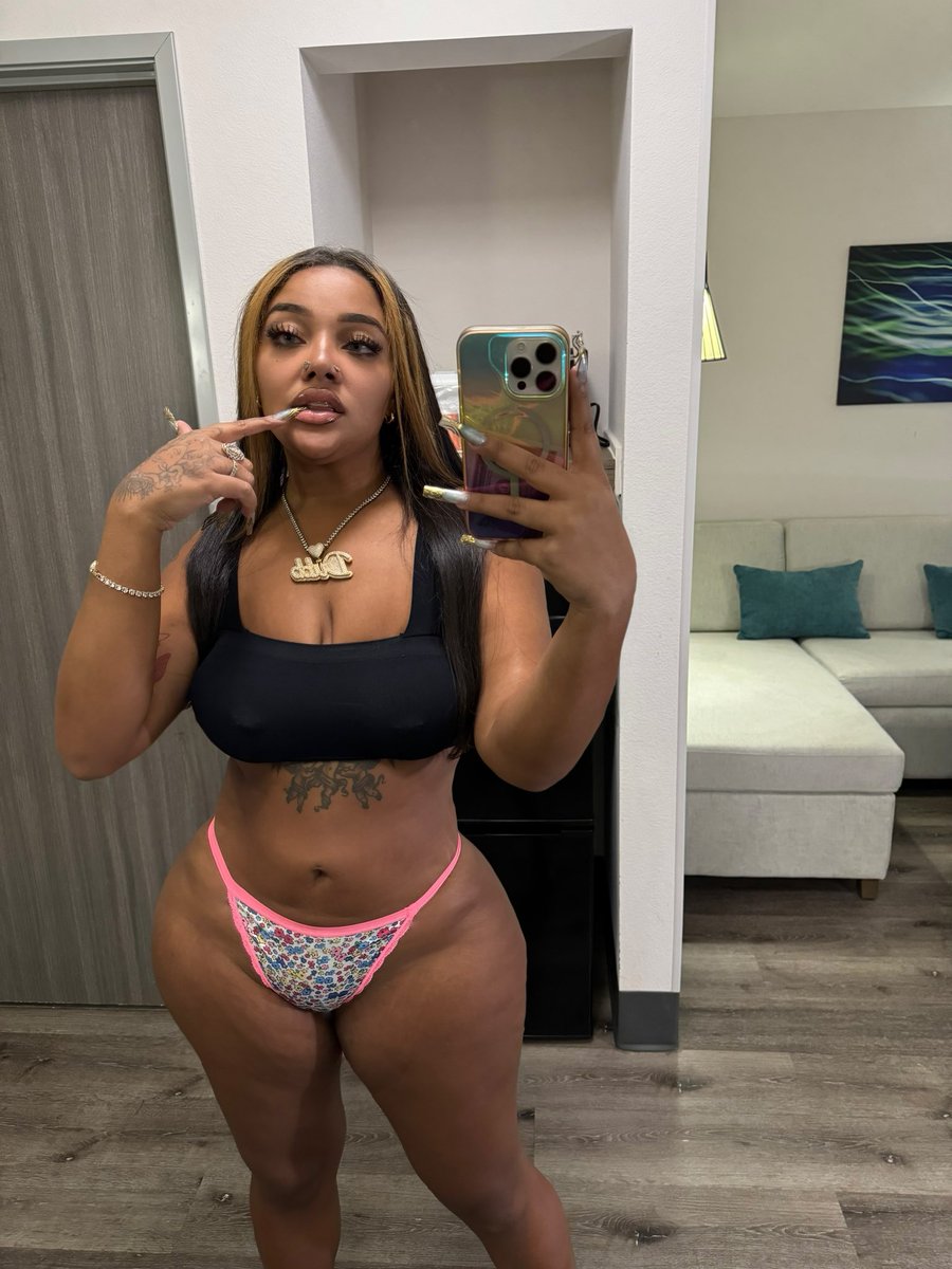 _Skylarwest_'s tweet photo. #singles #hookup #meetme #meetup #onlyfans #onlyfansUS #escort https://t.co/zKrJwgWhUd