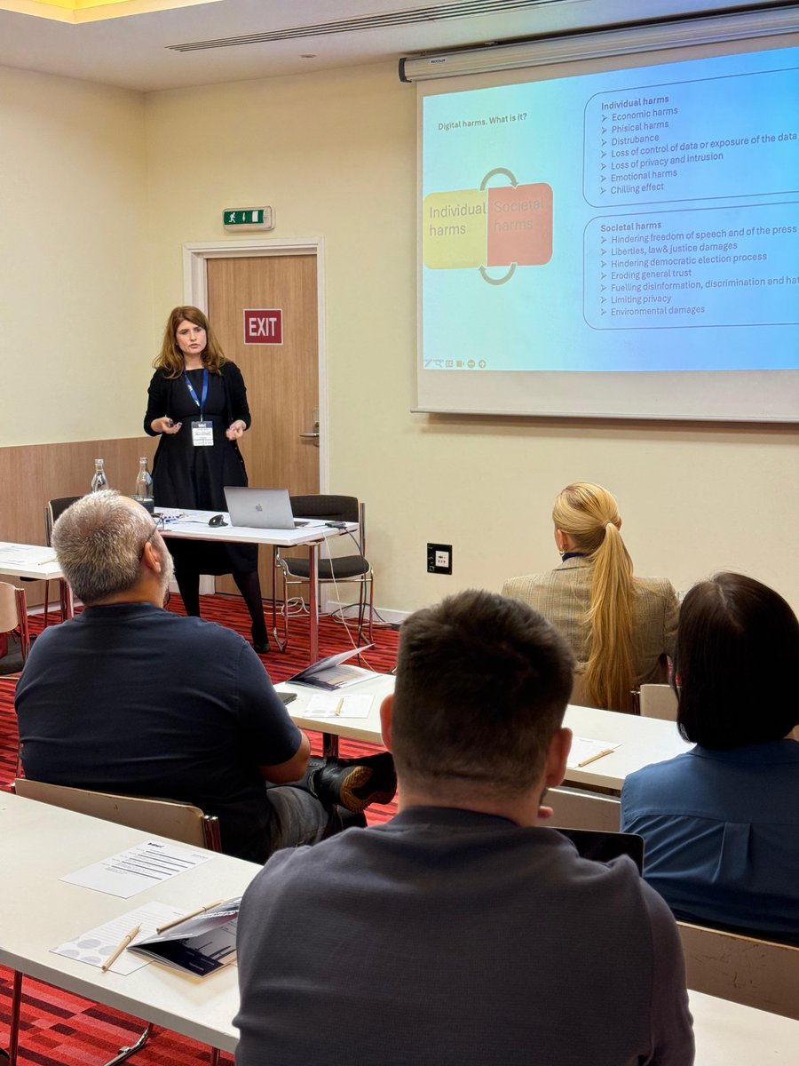 Big Data Week tweet media