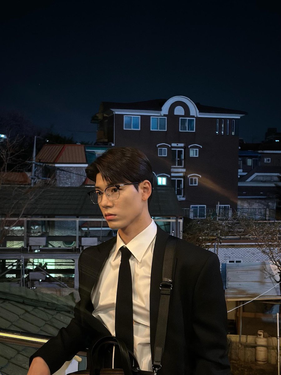 Snapping shots on set and capturing the energy before filming begins