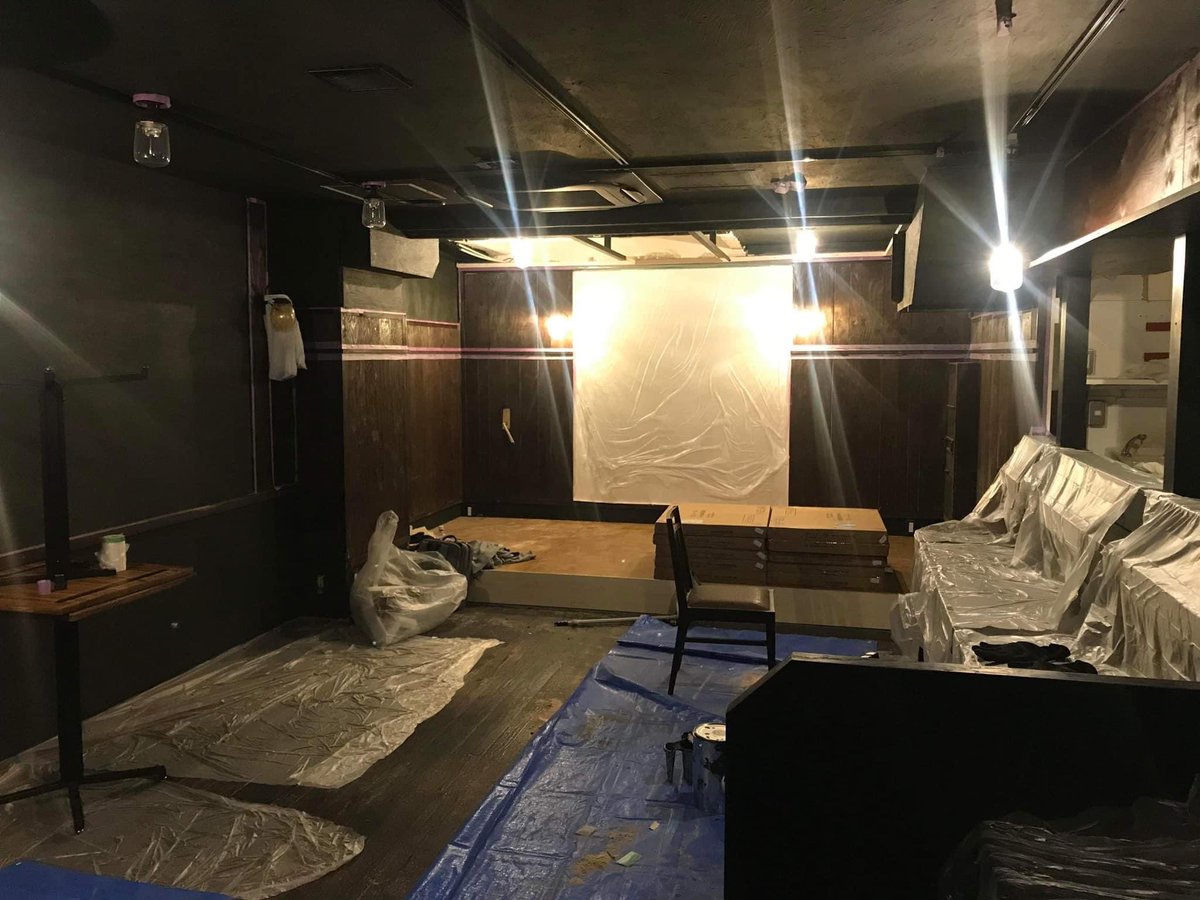 【雨の中、泣きそうになりながらビラ配りをした話】

※バースデーイベントが近いので再掲いたします

画像は、まだ産声を上げる前のおむすびシアター。