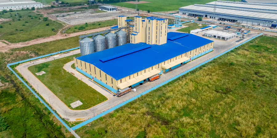 eFeedLink tweet media