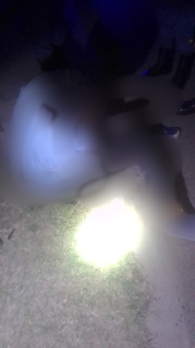 Fidelity_Secure's tweet image. A client in Dundee pressed their panic button after hearing noises in her yard. Our officer soon arrived to find a suspect stabbing a person at the gate. The suspect was detained until Dundee SAPS came to arrest them. 

#FidelityServicesGroup #Dundee #Arrest #WeAreFidelity #SAPS