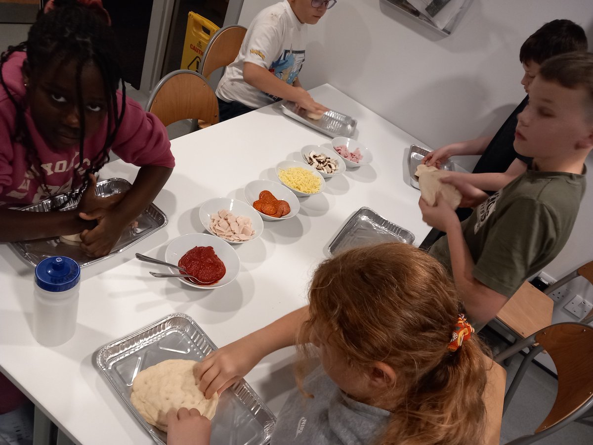 Highfields Primary Academy tweet media