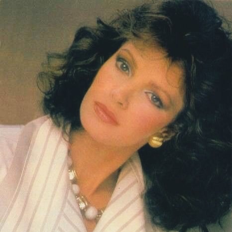 RossellaIacobe2's tweet image. @realjaclynsmith #MaxFactor