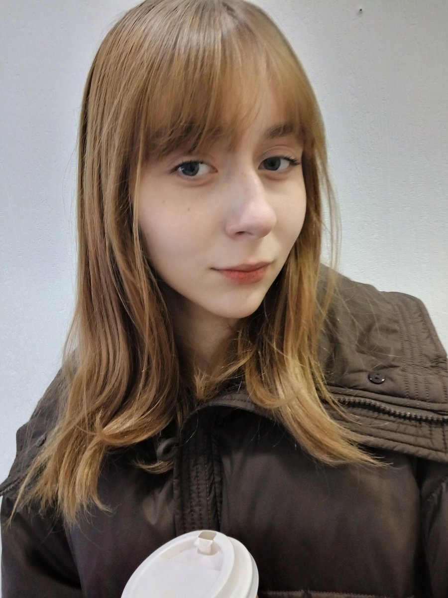 я с грязной головой 
и ваще устала 
help